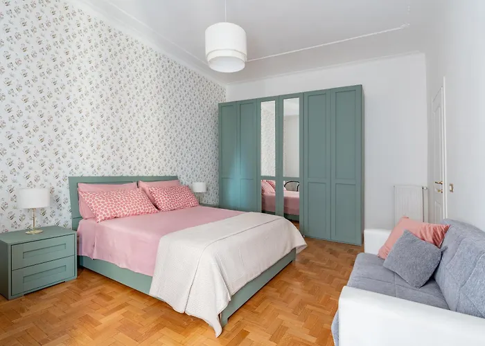 Apartment Homedesirome - La Casa A Colori Rome